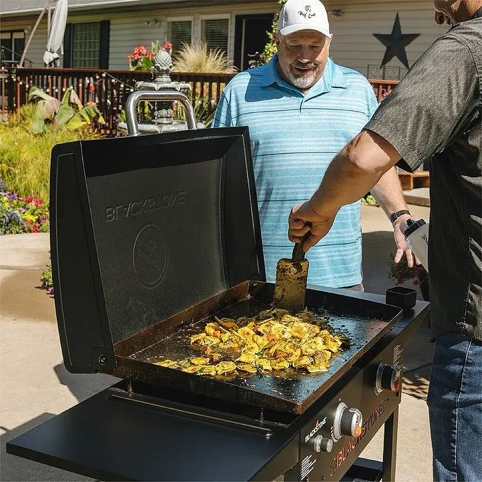 Blackstone Plancha-Grill 28" mit Haube